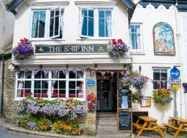 The Ship Inn Fowey, viešbutis mieste Fojus