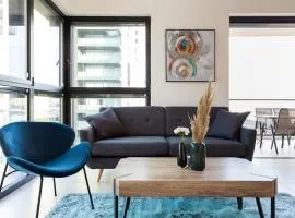 Oַ&O Group- Luxury APT Tower Spectacular Sea View
