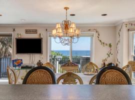 Closest Florida Oceanfront Beach House to Airport; Beach; Disney PANORAMIC OCEAN VIEWS, hotel in Cape Canaveral