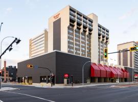Ramada Plaza by Wyndham Regina Downtown, hotell i nærheten av Regina internasjonale lufthavn - YQR i Regina