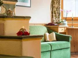 Fliana Arlberg Studios - Apartments