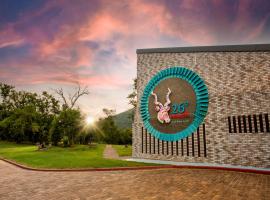 26° South Bush Boho Hotel, hotel em Muldersdrift