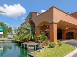 Quality Inn & Suites Jacksonville-Baymeadows