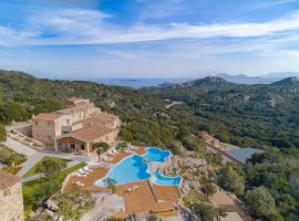 Hotel Borgo Smeraldo, 4-stjernet hotel i Arzachena