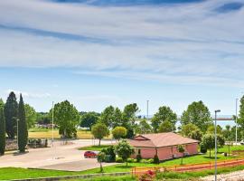 Apartment Vita Moela 23 & 24, hotel u gradu Umag