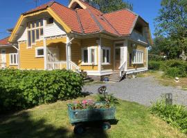 Pensionat Kanalvillan, ubytování v soukromí v destinaci Väddö