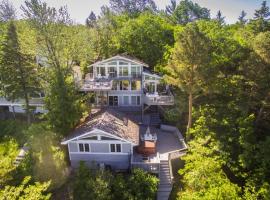 2nd Base, hotel v destinaci Sawyer