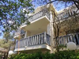 Rooms Villa Desa