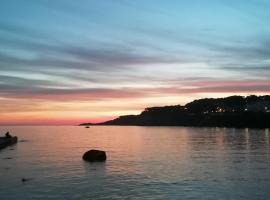 O Petit Monde – hotel w mieście Sanary-sur-Mer