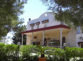 Holiday Residence, מלון בקסמסימה