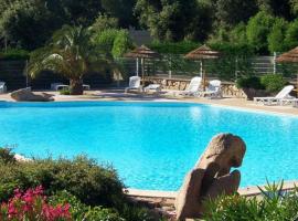 Vacances en Chalet ou Mobil-home chez Camp'in Pirellu, hotell i Porto-Vecchio