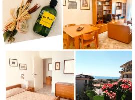 Via Solaro, appartamento in pieno centro, hotel near Formia Train Station, Formia