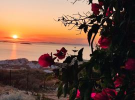 Zephyrus Sunset House. Amazing View and Privacy!, hotel di Agkidia
