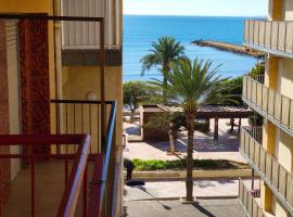 Santa Pola में, होटल Sunny apartment near the beach