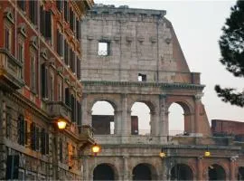 Colosseum Street