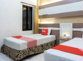 OYO 3803 Hotel Wonojati Syariah Malang, hotel em Malang