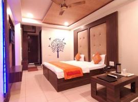 Hotel Gagan Suite, hotell nära Kanpur flygplats - KNU, Kanpur