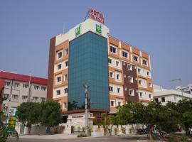 Hotel Chandana Square, hotel with parking in Visakhapatnam
