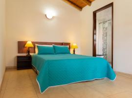 hotel villa claudia, aparthotel en Nobsa