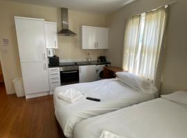 Contractors Guest House, hotel sa High Wycombe