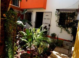 Habitaciones Lomas del Marinero, apartment in Puerto Escondido