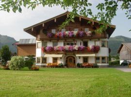 H&uuml;ttschmiedhof, cottage ở K&ouml;ssen