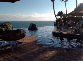 Hotel Las Rocas, Hotel in Rosarito