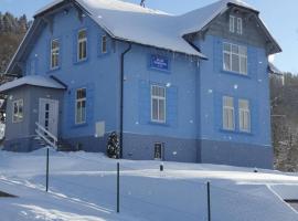 BLUE PENSiON, hotel with pools in Svoboda nad Úpou