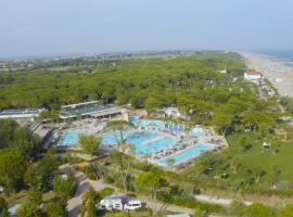 Victoria Mobilehome in Camping Village Mediterraneo, hôtel à Cavallino-Treporti