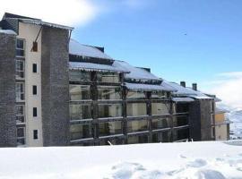 Miramar Ski - your home away from home -, hotel din Sierra Nevada