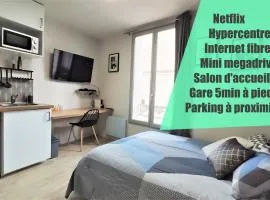Home&Work 201 - HYPERCENTRE - fibre et parking a proximité