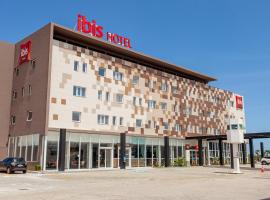 ibis Caucaia Porto do Pecem, отель в городе Каукая