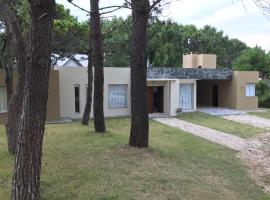 Casa Juno Pinamar Norte, ξενοδοχείο σε Pinamar