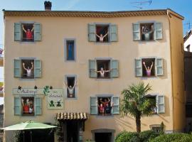 The frogs' house - Yoga Retreat, отель в городе Saint-Jeannet