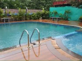 Southern universal farm house and swimming pool