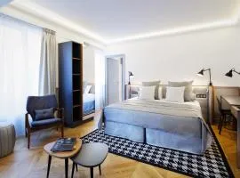 Hotel Petit Lafayette