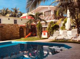 Posada Las Palmas, bed and breakfast i Coyuca