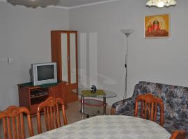 Apartments - Turistična kmetija Vrbnjak, hotel s jacuzzi v destinaci Ljutomer