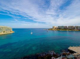 Spinola Bay top floor seafront 3 bedroom Apartment with panoramic sea views - by Getawaysmalta, &xi;&epsilon;&nu;&omicron;&delta;&omicron;&chi;&epsilon;ί&omicron; &sigma;&tau;&omicron;&nu; Ά&gamma;&iota;&omicron; &Iota;&omicron;&upsilon;&lambda;&iota;&alpha;&nu;ό