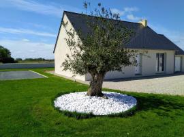 Maison de vacances près de la mer à Créances – hotel w mieście Créances