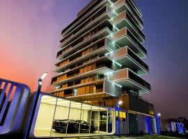 Number One Oxford Street Hotel & Suites, hotel en Accra