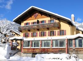 Die Lilie / Hotel Garni: Reutte şehrinde bir otel