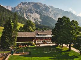 Zeiserhof, farm stay in Ramsau am Dachstein