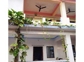 FERNANDES Guest House, hotel i Mandrem