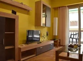 Colourful Apartment in AthensCity 1min from Subway