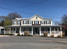 Central house hotel, hotel in Germantown