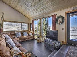 Ski, Soak & Explore! Granby Getaway w/ Mtn Views, hotel di Granby