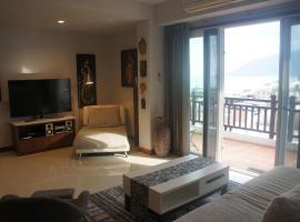 Khanom Beach Residence Sea & Mountain View Rental - 2 Bedrooms, hótel í Khanom