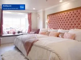 Stay in Style at Nimman R912