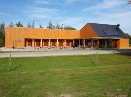 Kyst- og Fjordcentret, glamping site in Ørsted